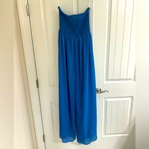Blue Flowy Tall jumpsuit Size Small